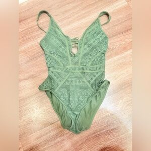 The BECCA by Rebecca Virtue Color Play Plunge One-Piece swimsuit Size Small